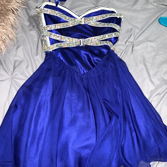 Royal blue sequined homecoming dress - Picture 2 of 3